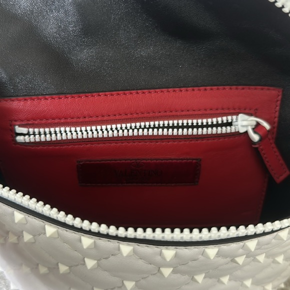 Valentino Garavani Free Rockstud Spike Belt Bag Quilted Leather White - Picture 3 of 5